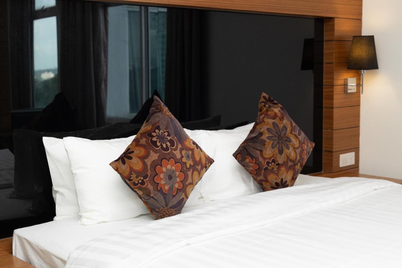 Dua Sentral Residence Near Kl Sentral By Cobnb Kuala Lumpur Exterior photo
